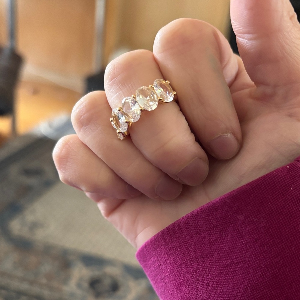 Gold and Crystal Women's Ring